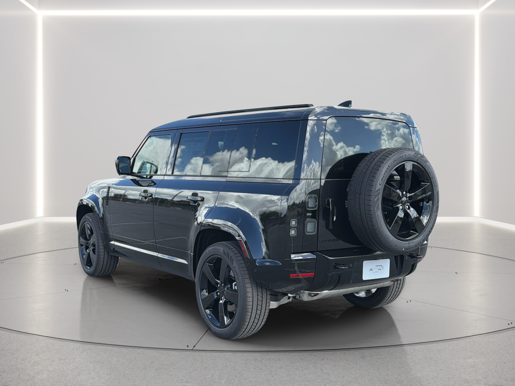 New 2026 Santorini Black Land Rover X-Dynamic SE image 15