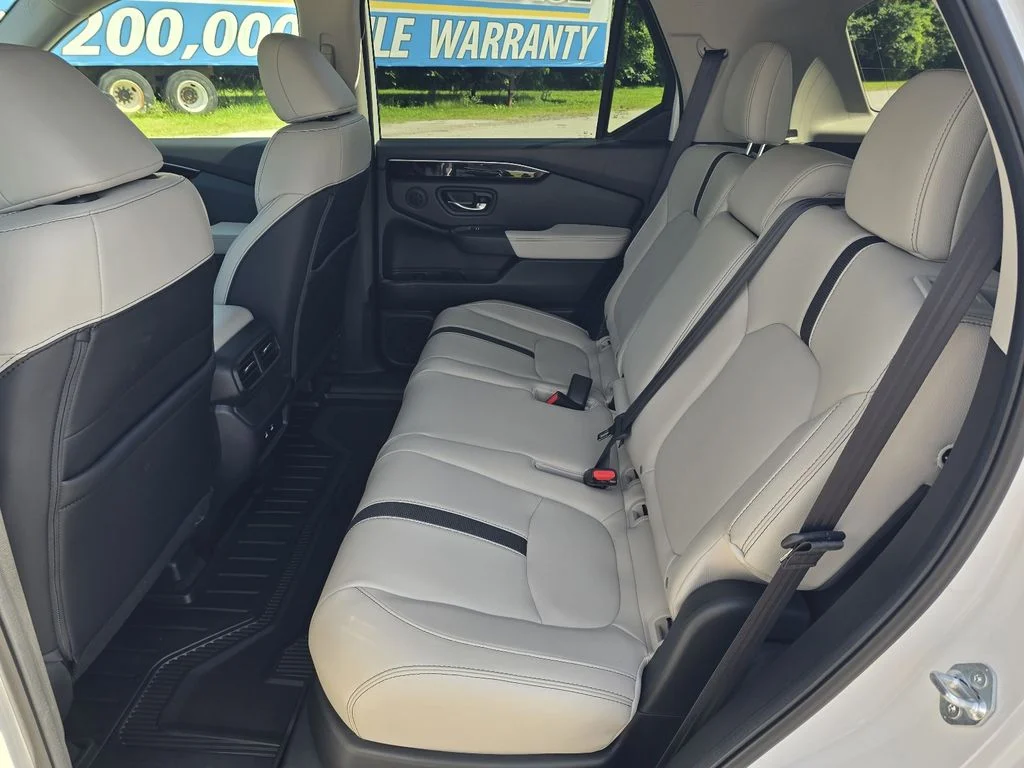 New 2026 Platinum White Pearl Honda RTL image 11