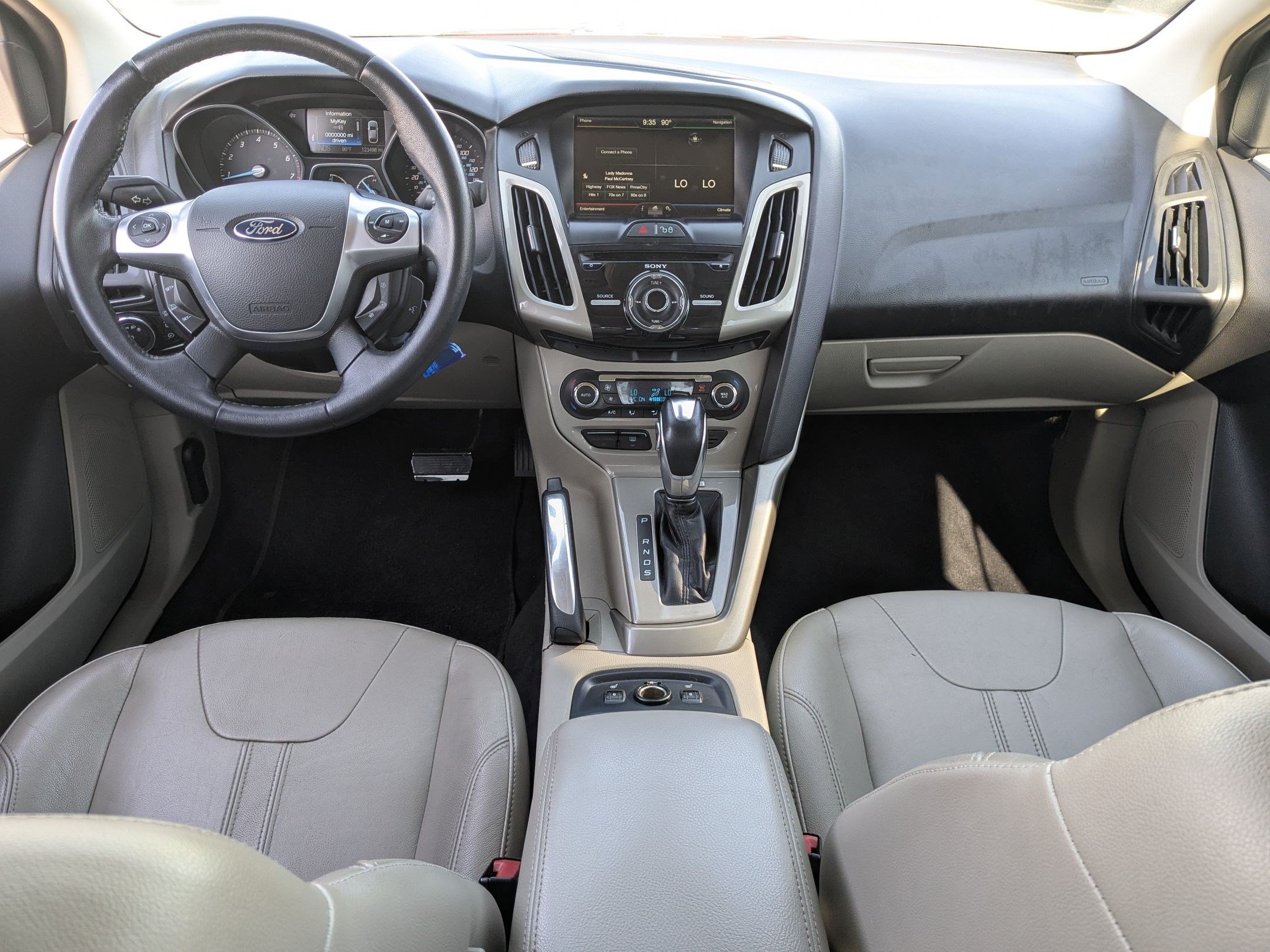 Used 2012 Race Red Ford SEL image 27
