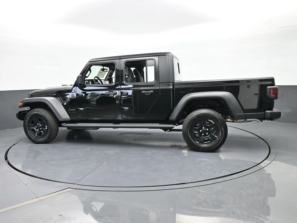 New 2026 Black Clear-Coat Exterior Paint Jeep Sport image 3