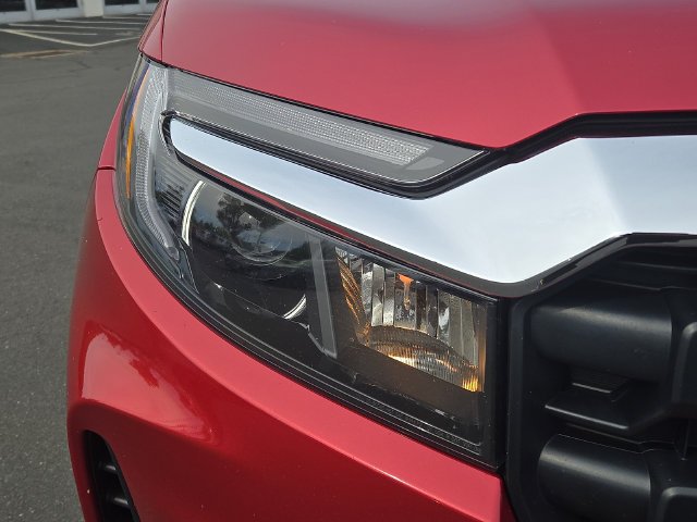 Used 2024 Radiant Red Metallic II Honda RTL image 9