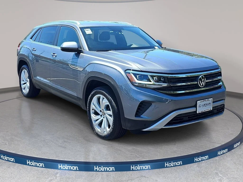 Used 2023  Volkswagen 2.0T SE w/Technology image 6