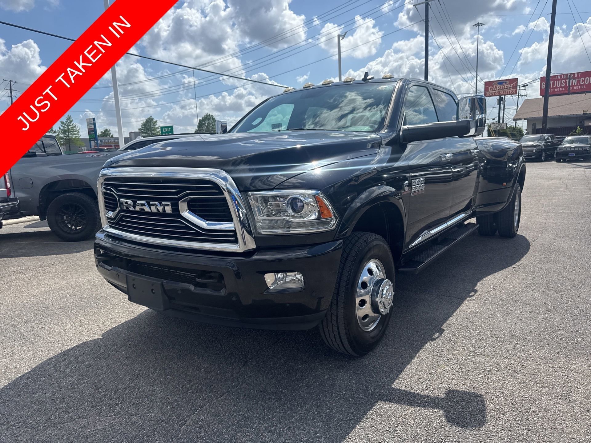 2018 RAM 3500 Laramie Limited 4X4 Crew Cab LWB's photo