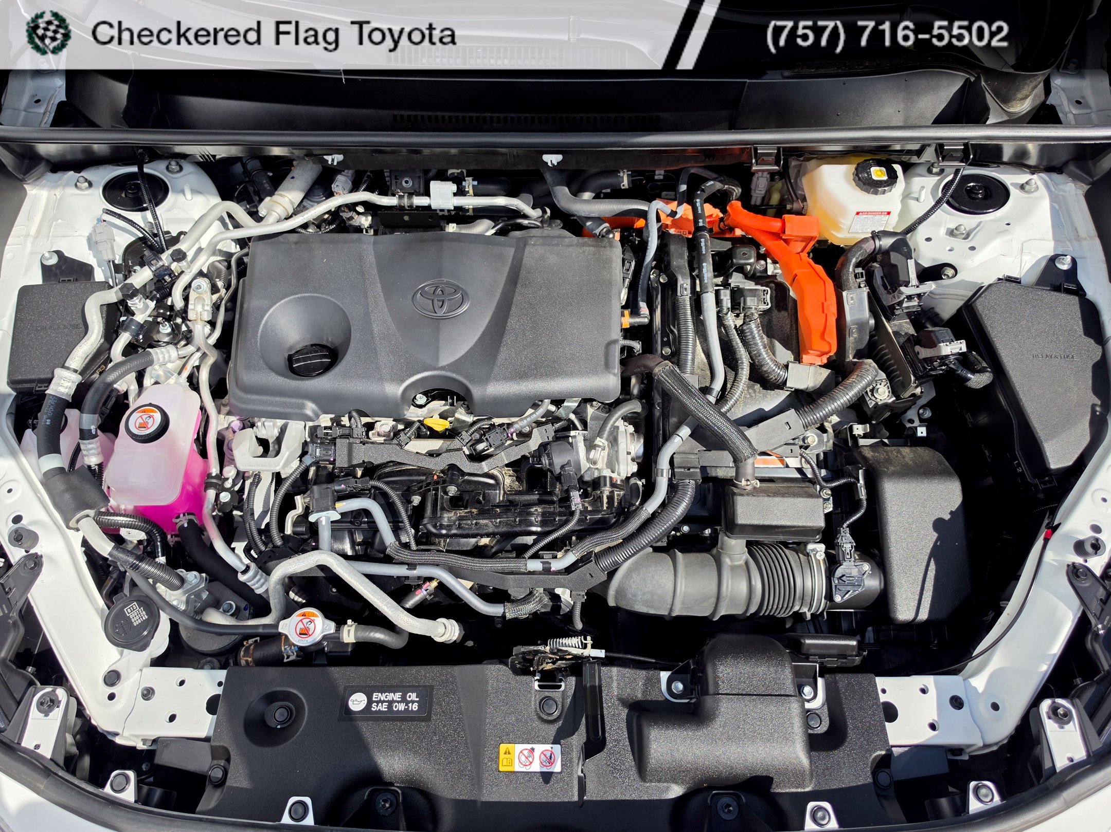Used 2024 Ice Cap Toyota SE image 11