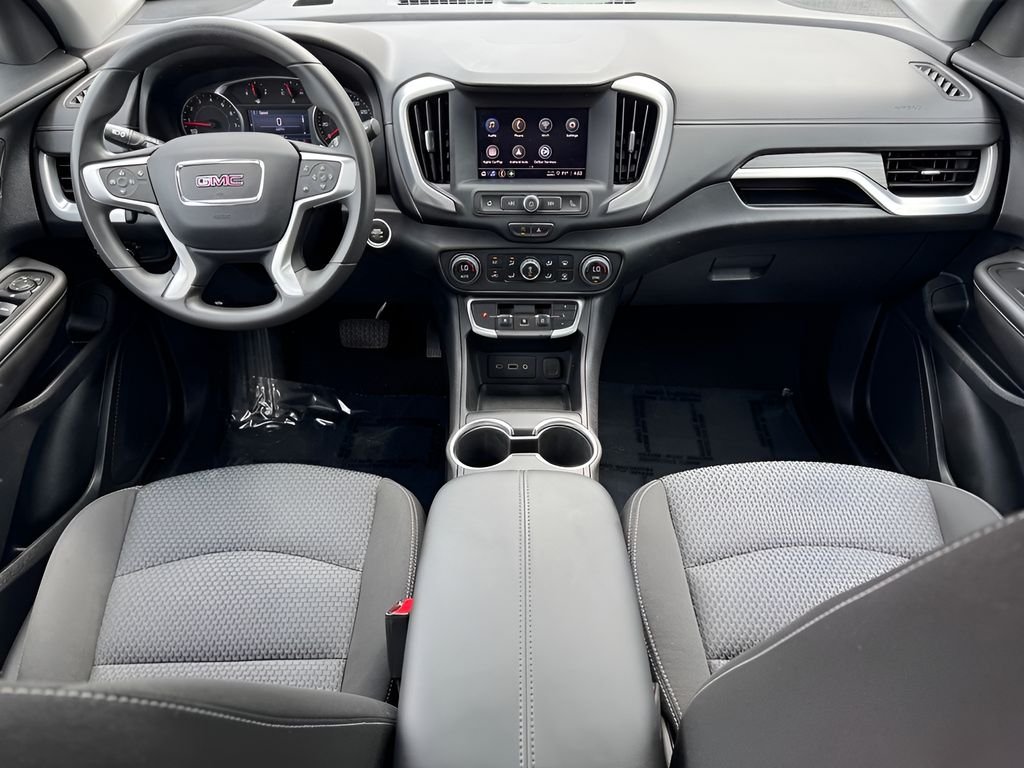 Used 2022 Silver GMC SLE image 18