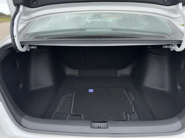 Used 2024  Honda EX-L image 5