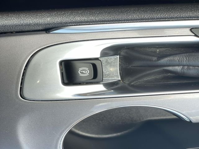 Used 2023 White Chevrolet LT image 28