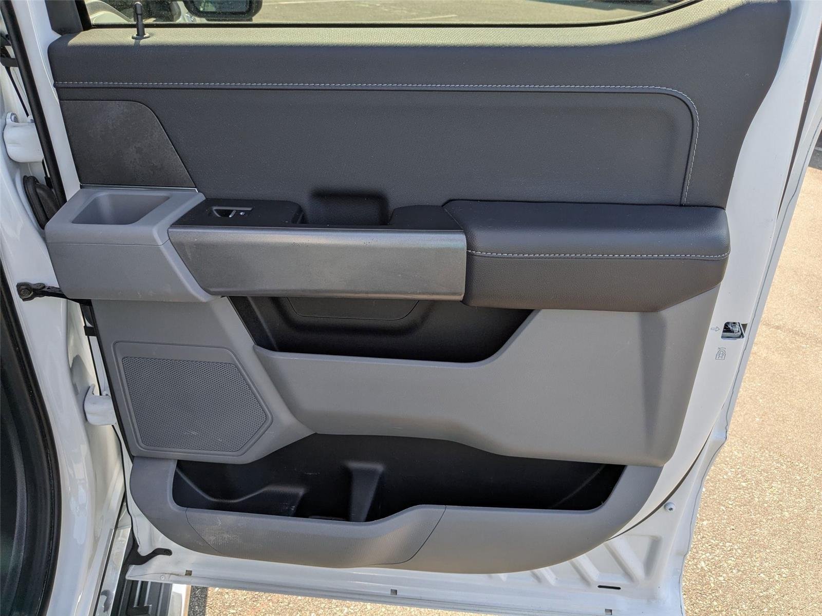 2024 Ford F-150 XLT - Photo 32