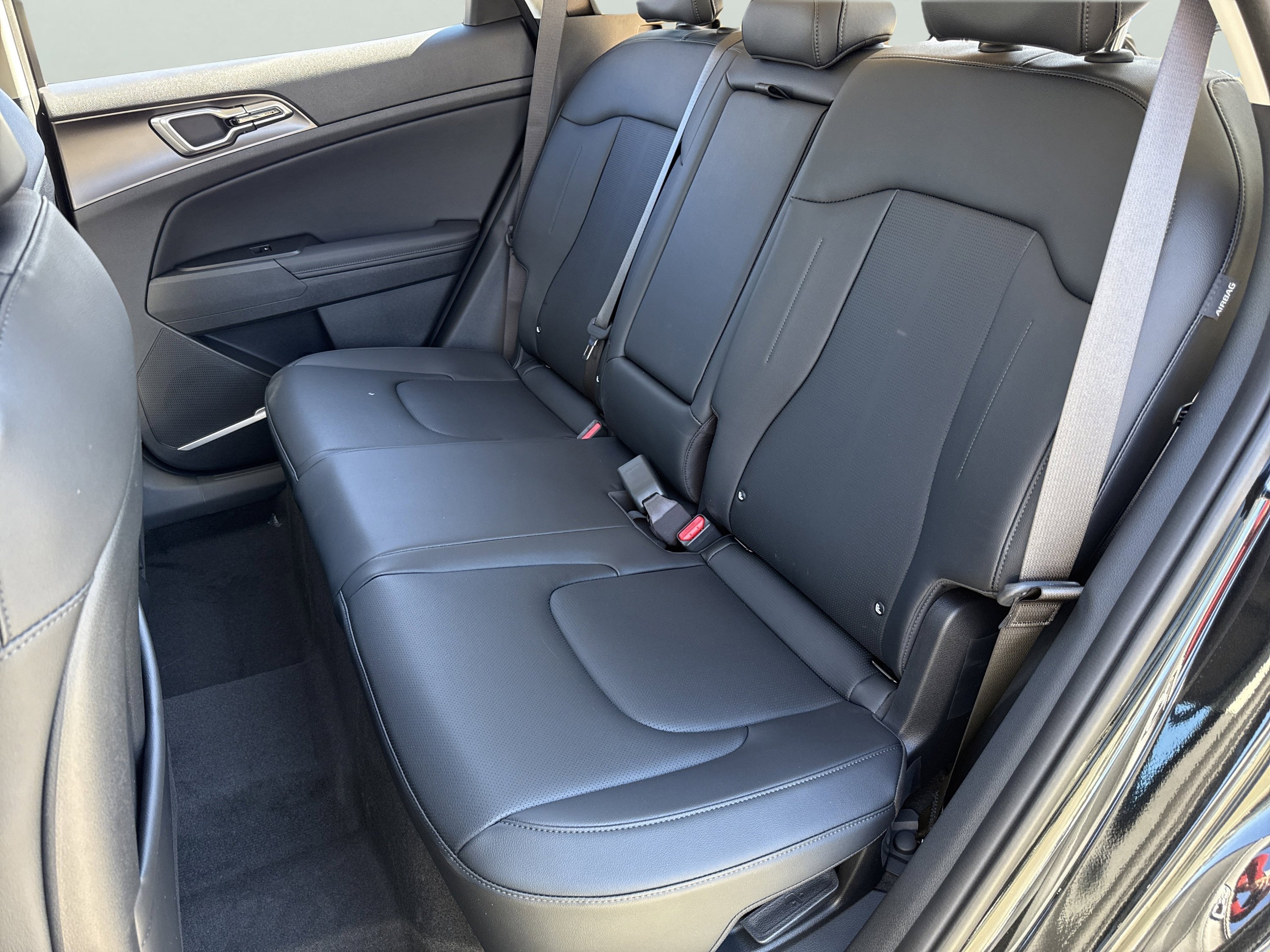 New 2026 Fusion Black Kia EX image 17