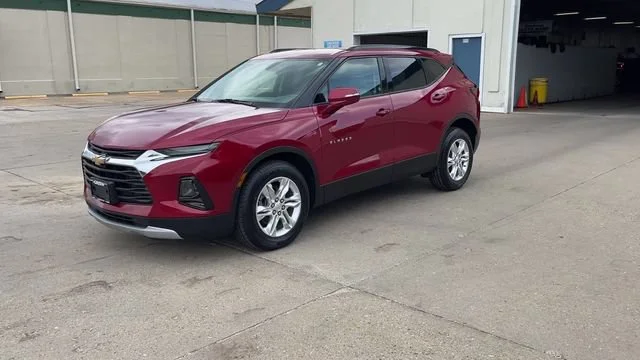 Used 2019 CAJUN RED TINTCOAT Chevrolet  image 4