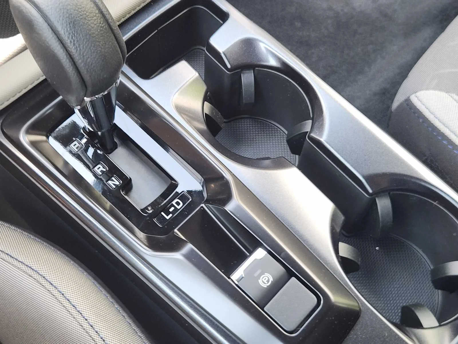 New 2026 CRYSTAL WHITE PEARL Subaru Standard Model image 14