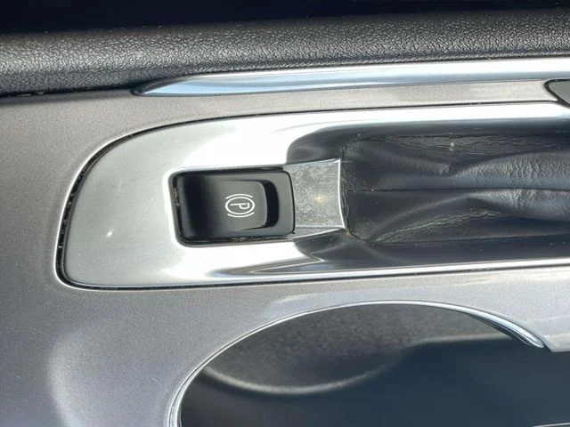 Used 2023 White Chevrolet LT image 28