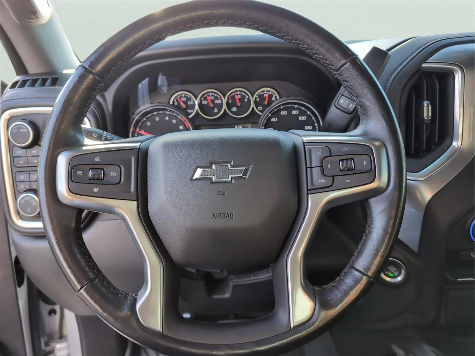Used 2022 Black Chevrolet LT Trail Boss image 20