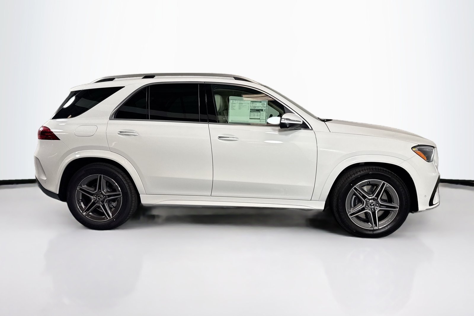 New 2026 Polar White Mercedes-Benz GLE 450 image 4