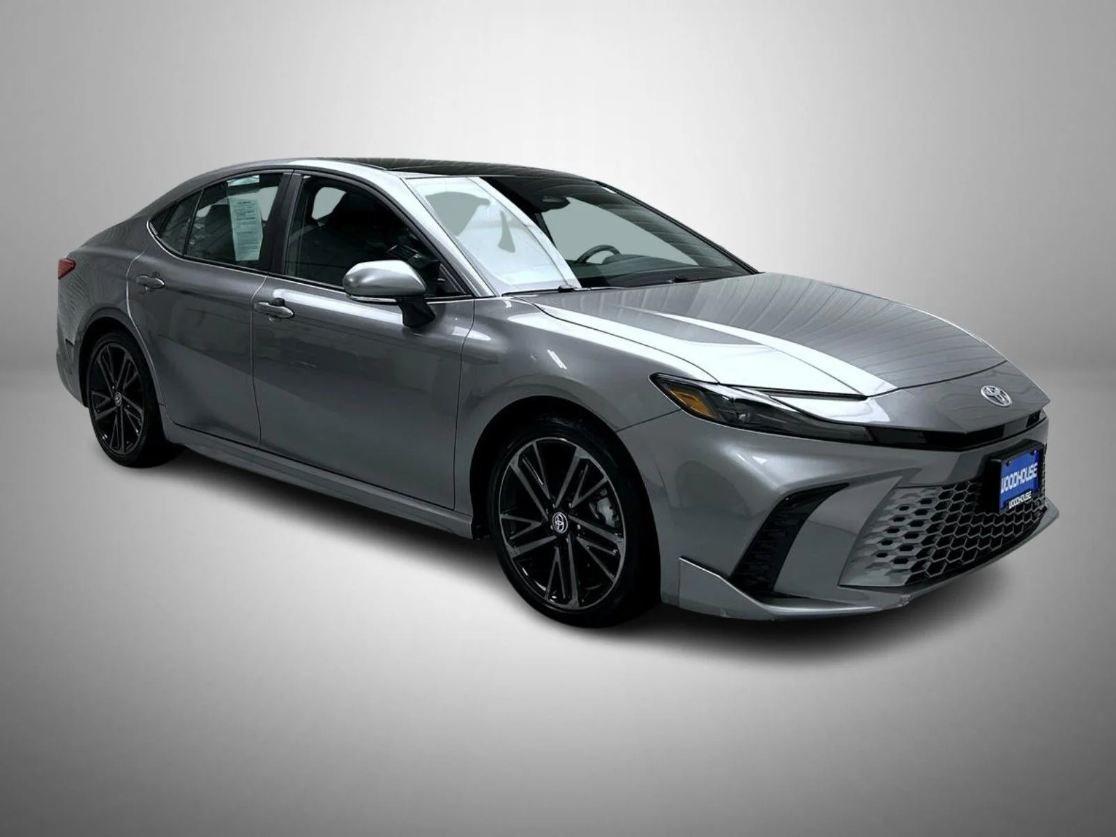Used 2025 Gray Toyota XSE image 3
