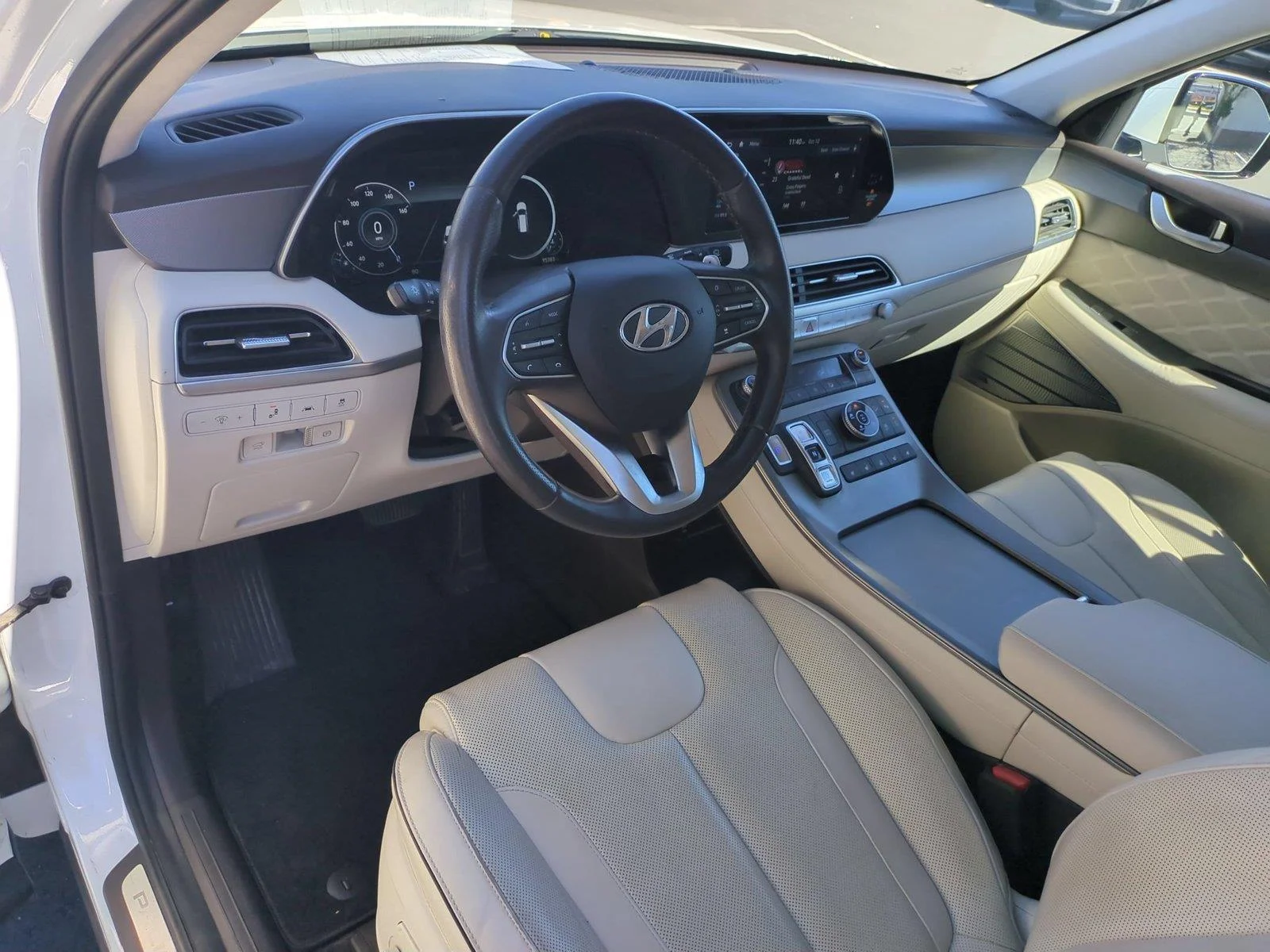 Used 2020 Hyper White Hyundai Limited image 18