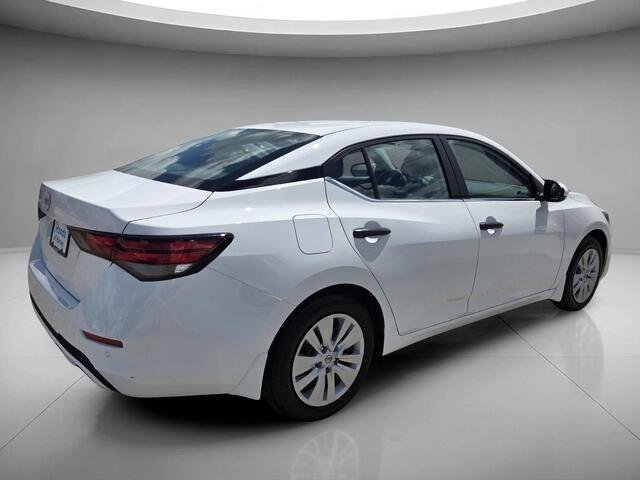 Used 2025 Fresh Powder Nissan S image 5