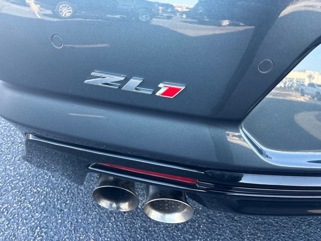 Used 2023 Gray Chevrolet ZL1 image 5