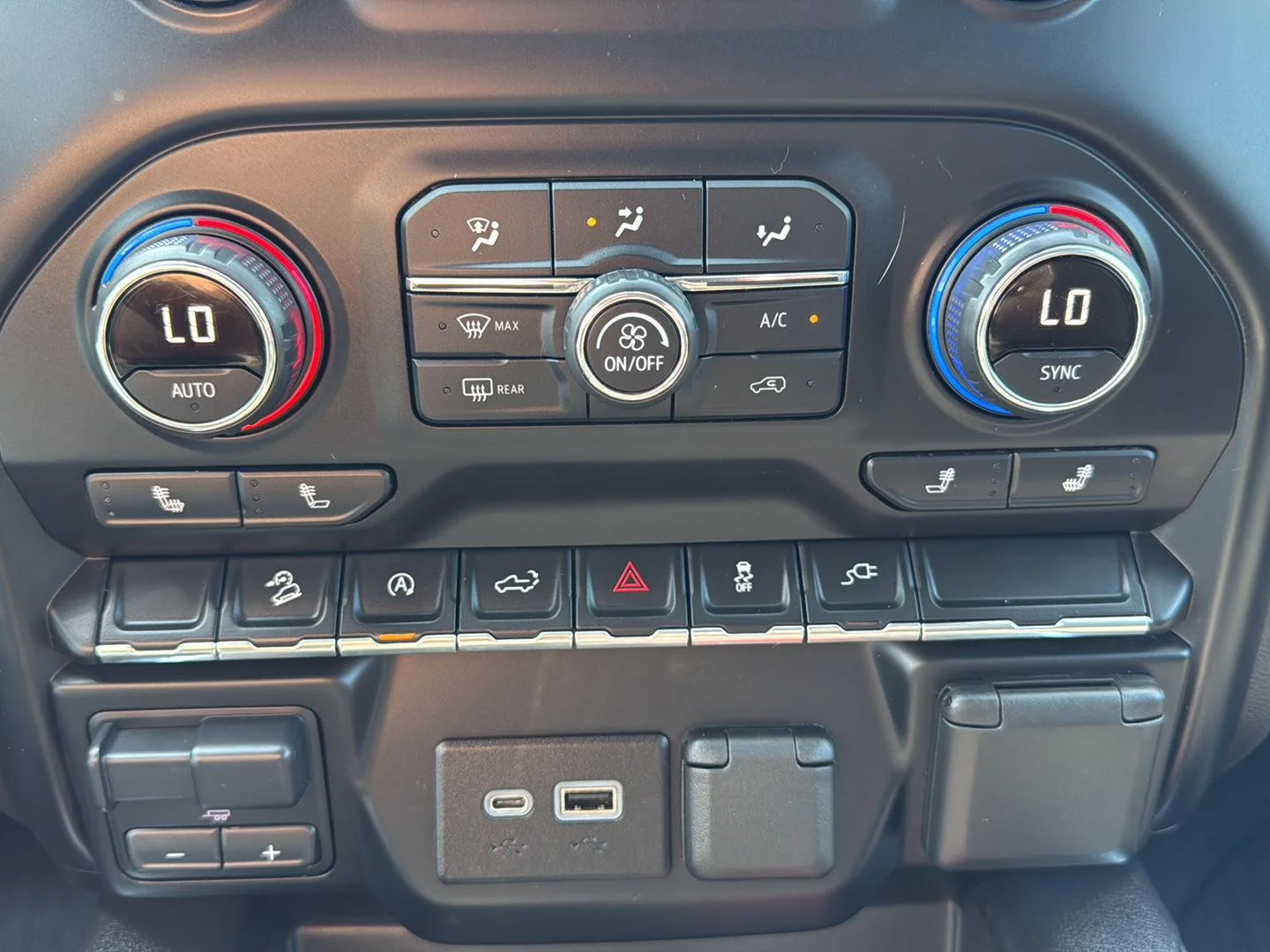 Used 2021 Silver Ice Metallic Chevrolet LT Trail Boss image 19