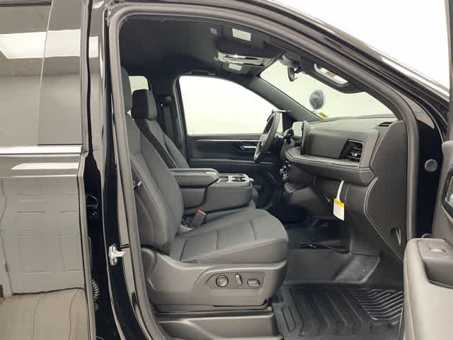 2026 Chevrolet Tahoe Fleet - Photo 14