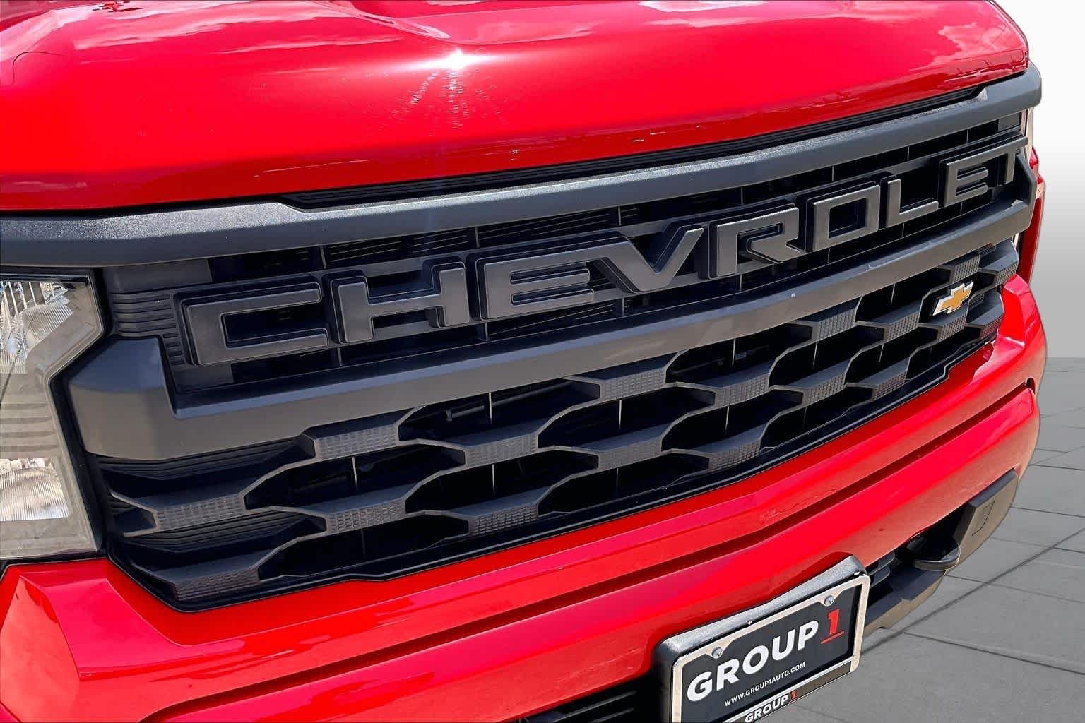 Used 2024 Red Hot Chevrolet Custom image 30
