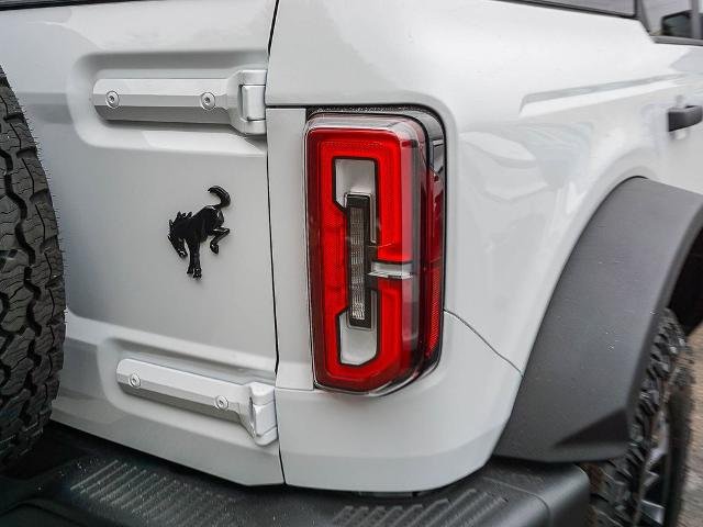 New 2026 Oxford White Ford Badlands image 32