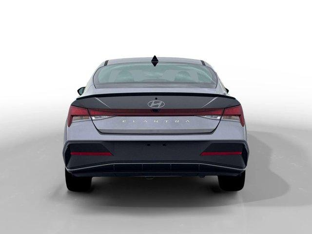 New 2026 Fluid Metal Hyundai SEL Sport image 25
