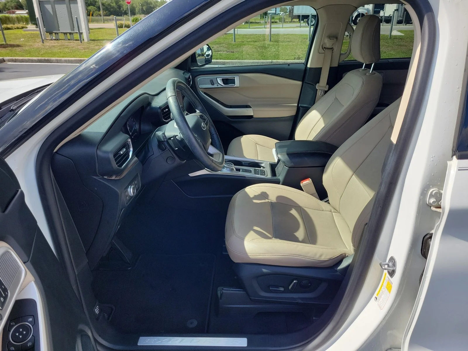 Certified Used 2021 White Ford Limited image 19