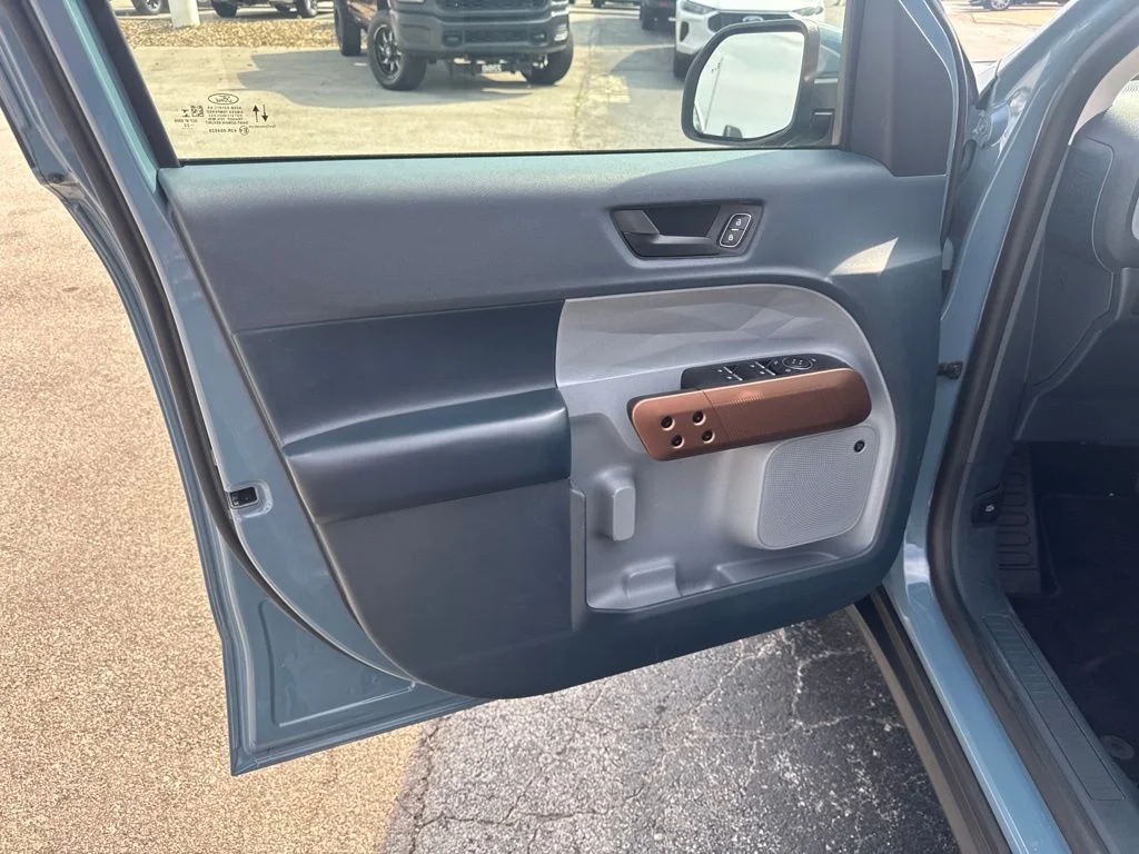 Used 2022 Area 51 Ford Lariat image 14