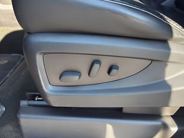 Used 2017 Silver Chevrolet Premier image 16