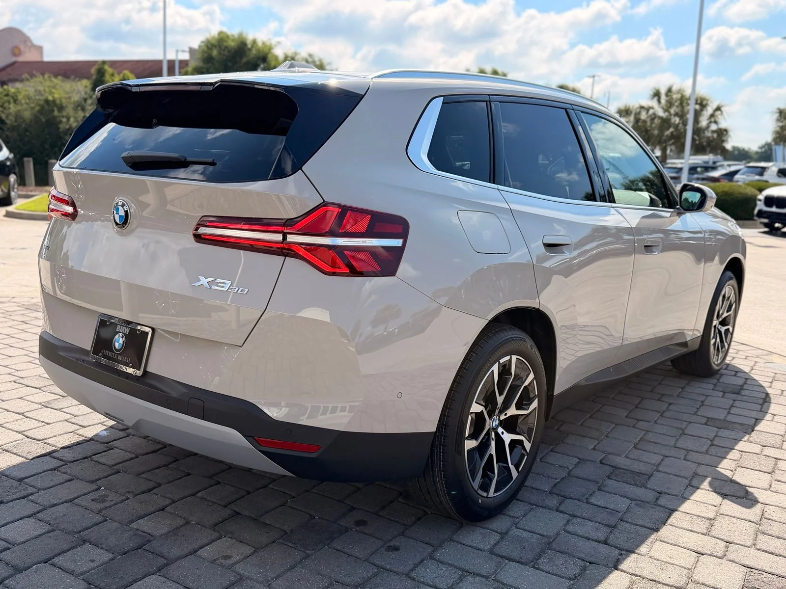 New 2026 Dune Grey Metallic BMW 30 xDrive image 9