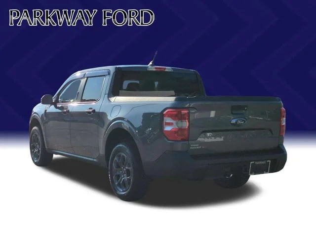 Used 2023 Gray Ford XLT image 3