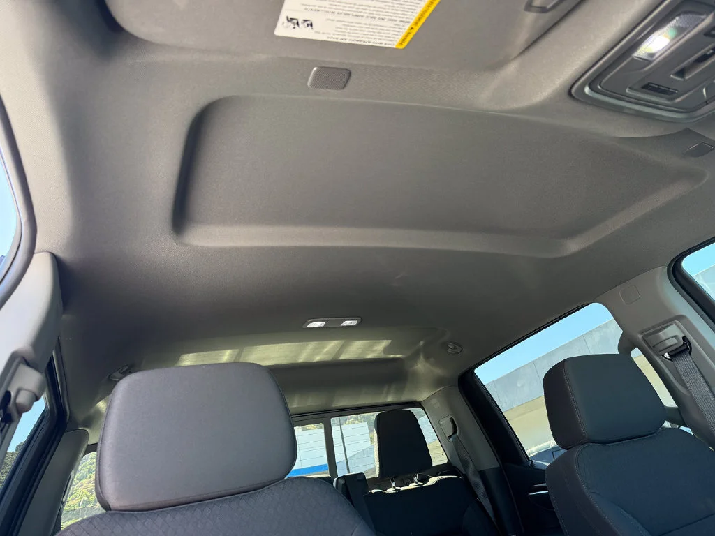 Used 2026 Sterling Metallic GMC Elevation image 17