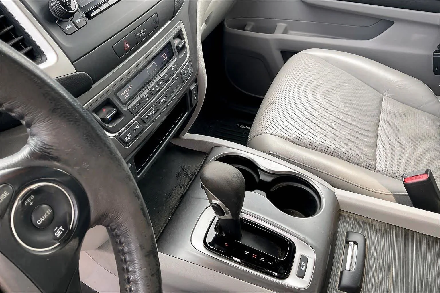 Certified Used 2018 Modern Steel Metallic Honda RTL image 17