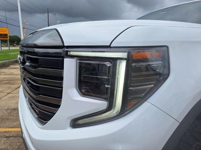 Used 2023 Summit White GMC AT4 image 10