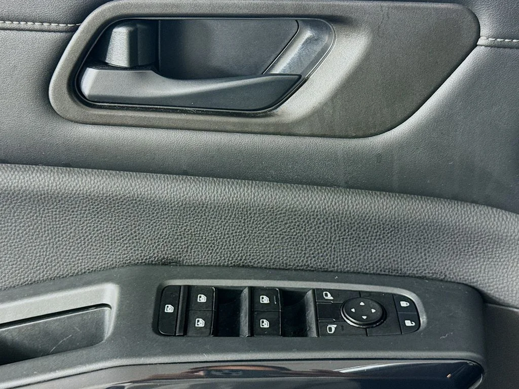 Used 2024 Silver Nissan SV image 21