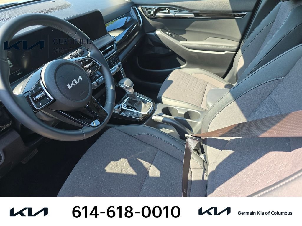 Used 2026 Blue Kia S image 17