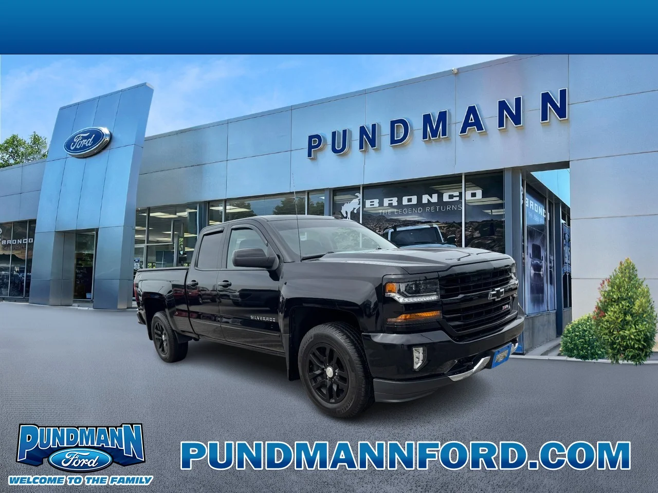 Used 2019 Black Chevrolet 4WD Double Cab LT w/2LT image 1