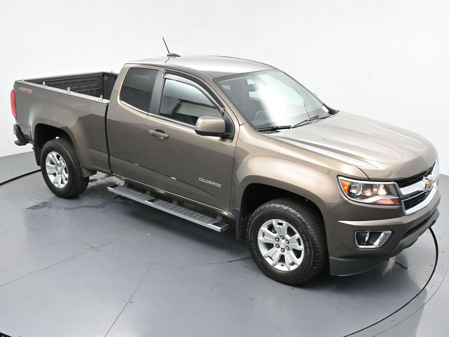 Used 2015 Brownstone Metallic Chevrolet 4WD LT image 45