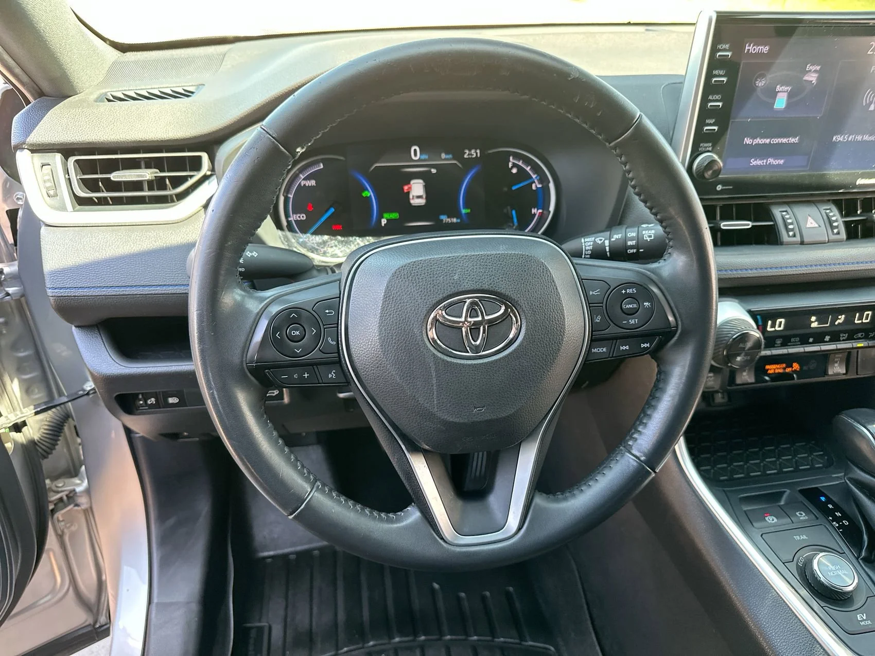 2022 Toyota RAV4 XSE - Photo 14