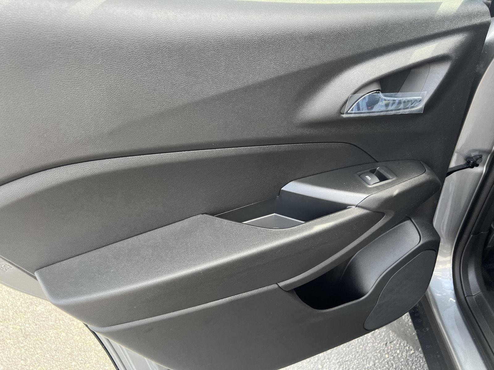 2026 Chevrolet Trax LT - Photo 29