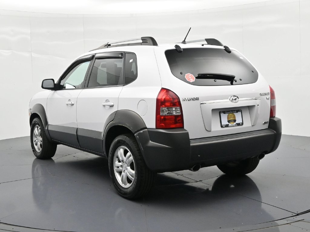 Used 2006 White Hyundai Limited image 8