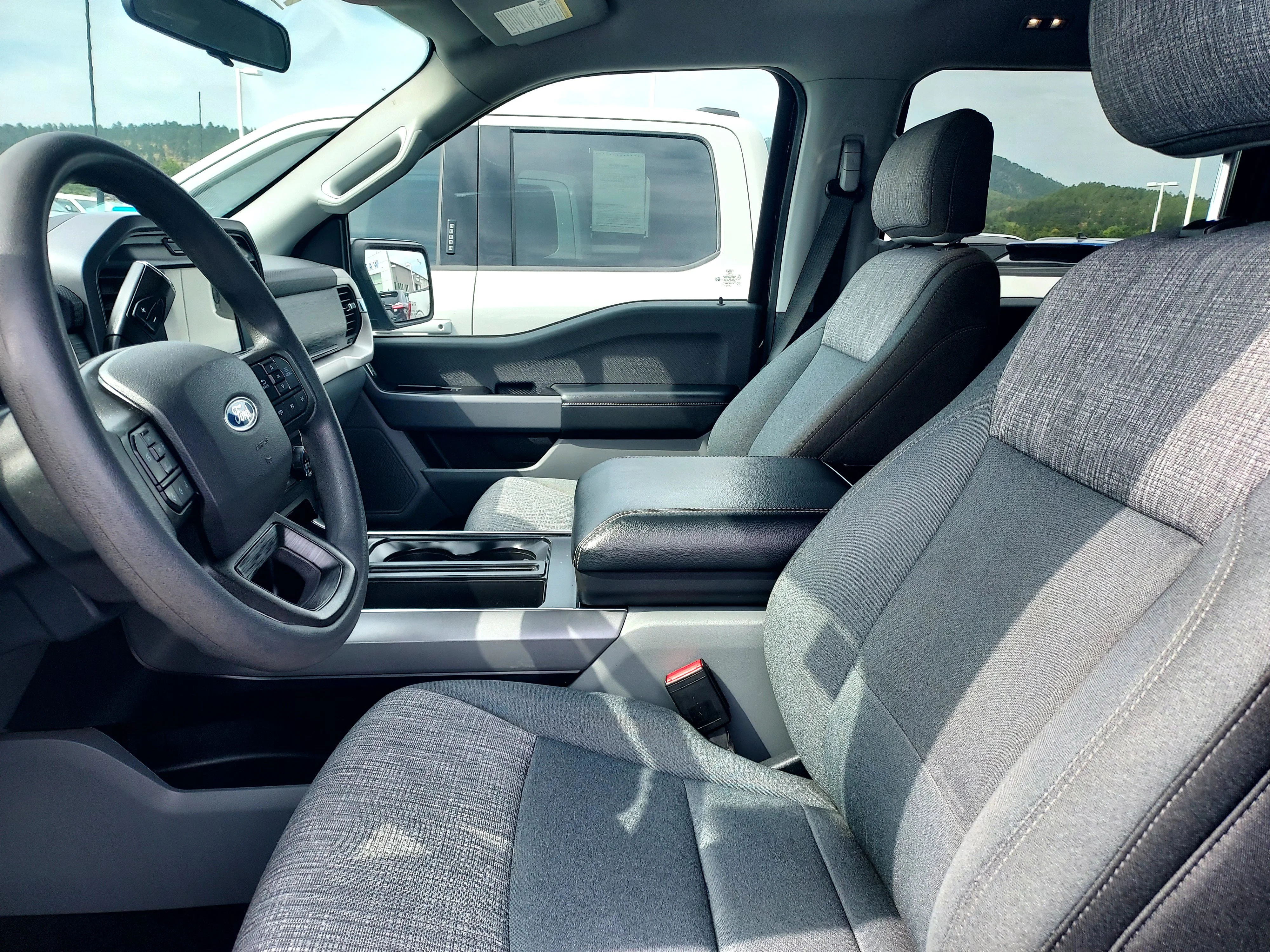 2021 Ford F-150 XLT - Photo 13