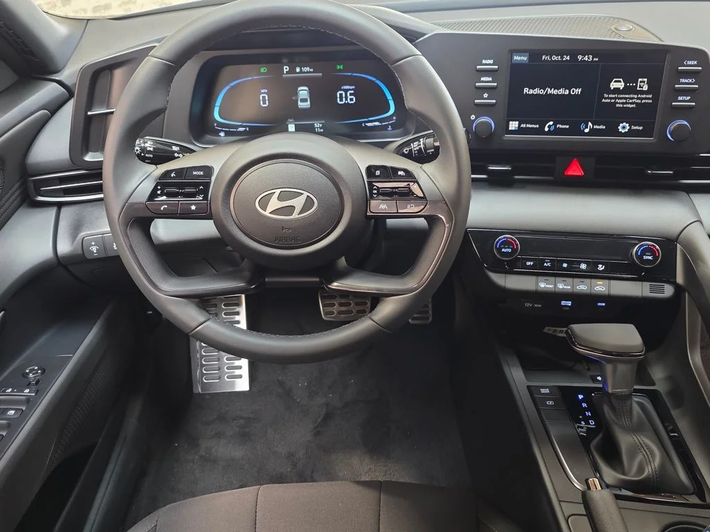 New 2026 Amazon Gray Hyundai SEL Sport image 15