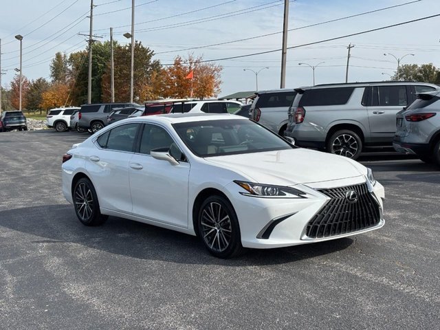 2023 Lexus ES 250 - Photo 7