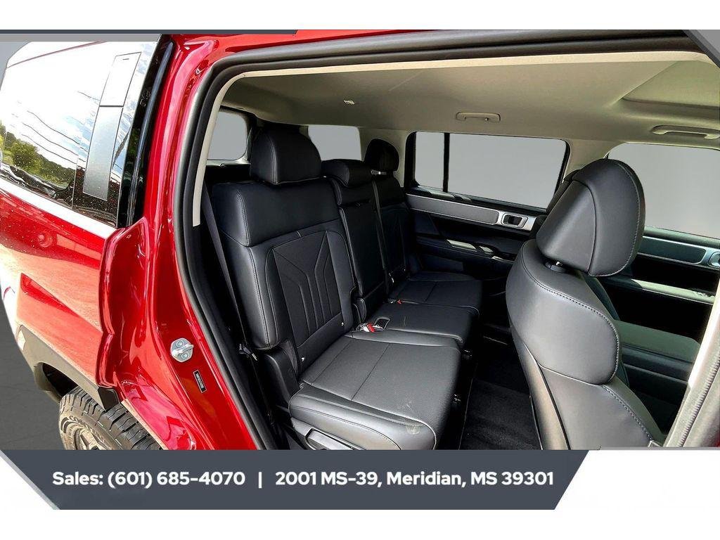 New 2026 ULTIMATE RED Hyundai XRT AWD image 8