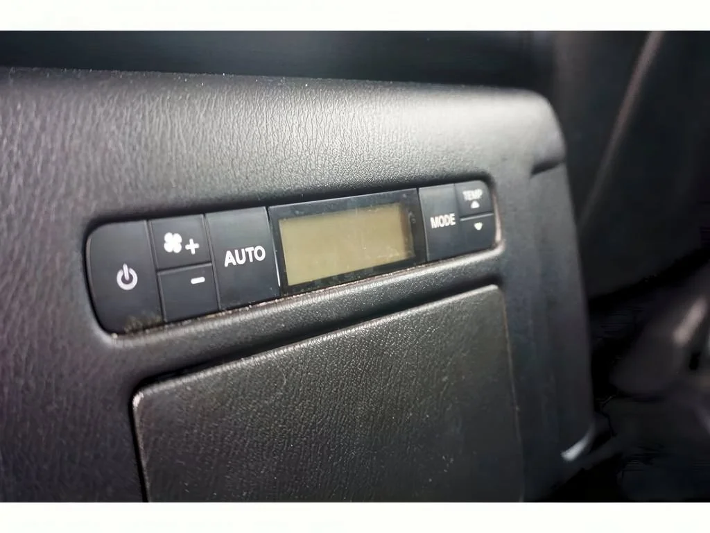 Used 2024 Gun Metallic Nissan SL image 38