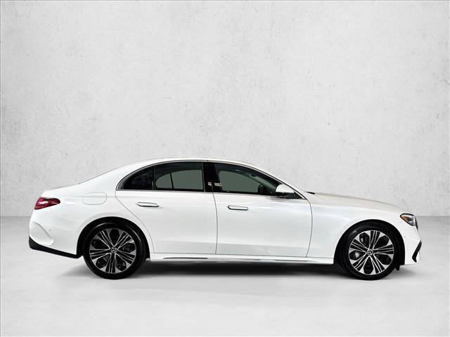 New 2026 MANUFAKTUR Moonlight White Metallic Mercedes-Benz E 350 image 34