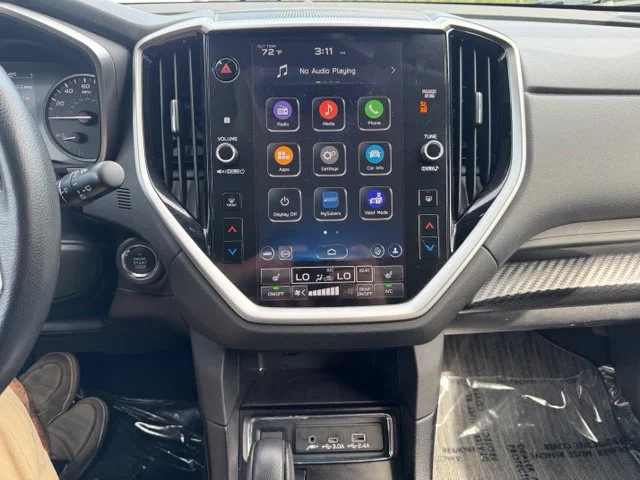 Used 2025 Gray Subaru Premium image 27