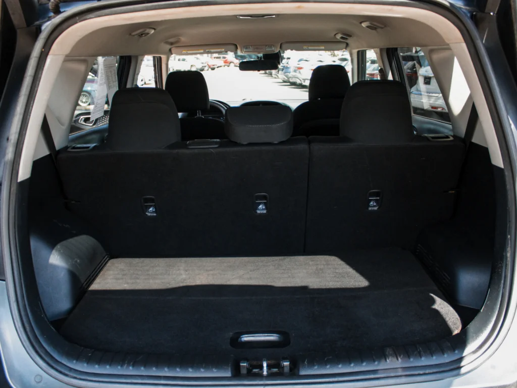 Used 2021 Gravity Gray Kia S image 24